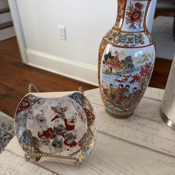 Antique Japanese Satsuma Mini Dish, Meiji Period Hand Painted Crackle Glaze